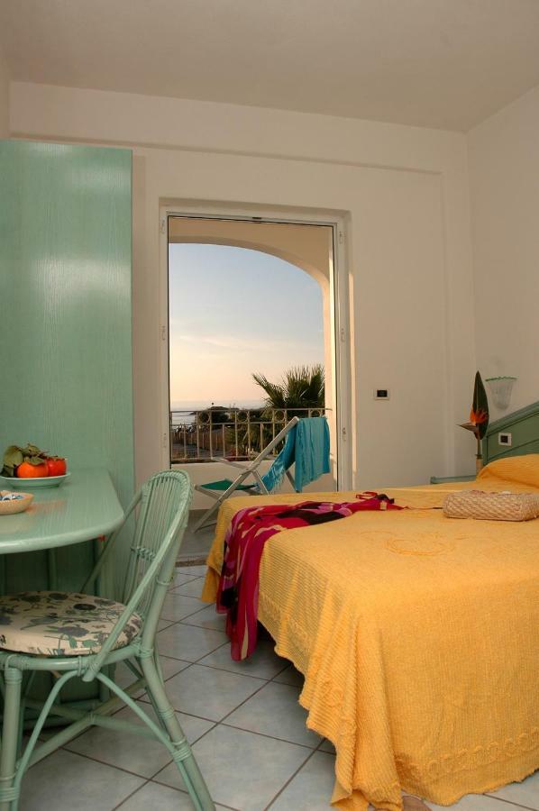 Villa Al Mare - Famiglia Calise Forio (Isola d'Ischia) Exterior photo